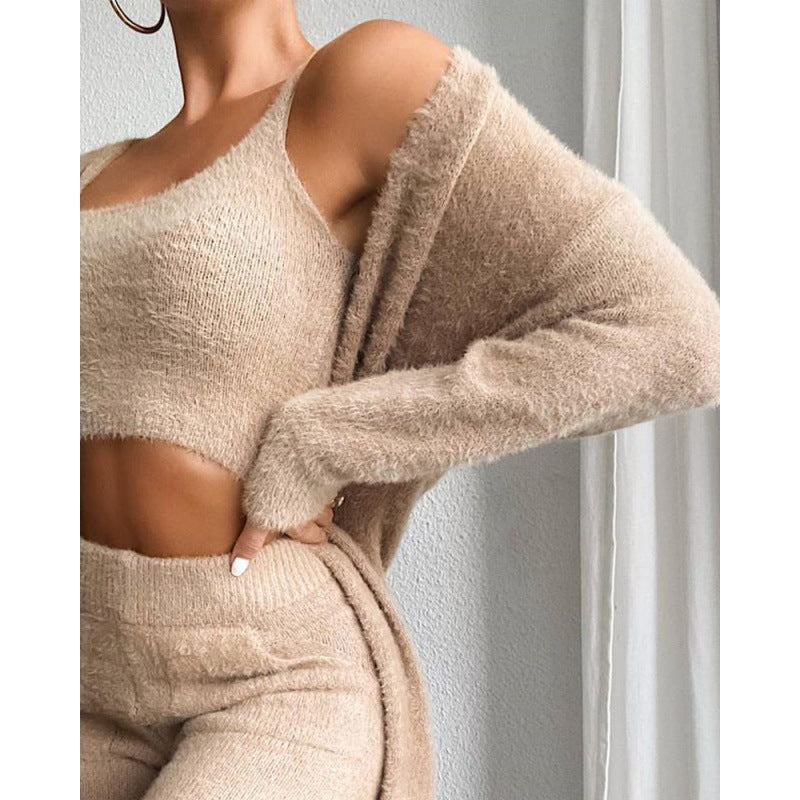 TeddyPaws Plush Lounge Set