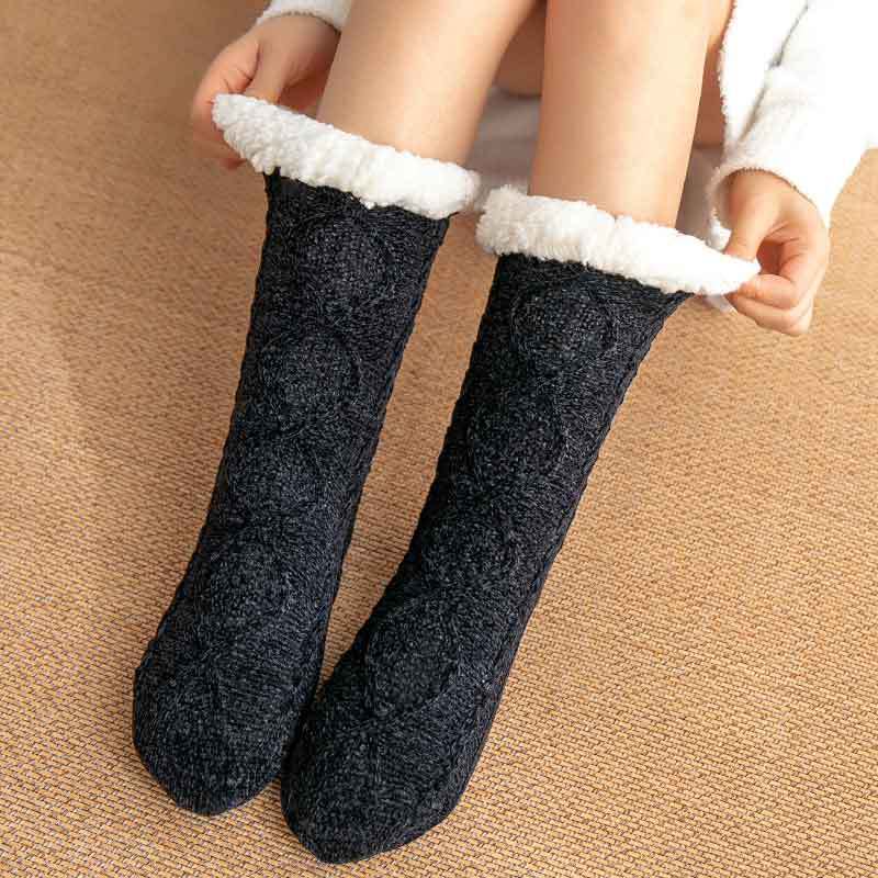 TeddyPaws™ SnowKiss Cozy Socks